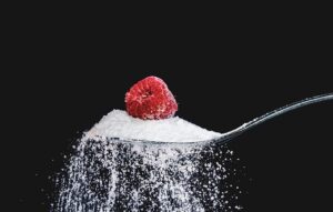 Mehr über den Artikel erfahren Löst Zucker Blähungen aus?